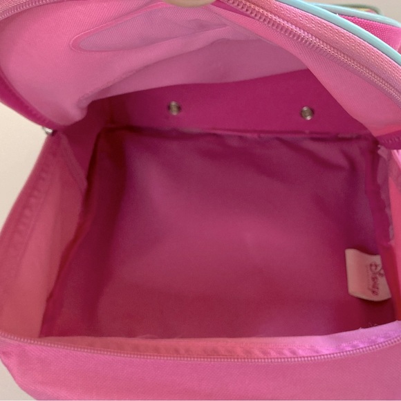 DISNEY PRINCESS ROLLING BACKPACK/LUGGAGE - Picture 7 of 14